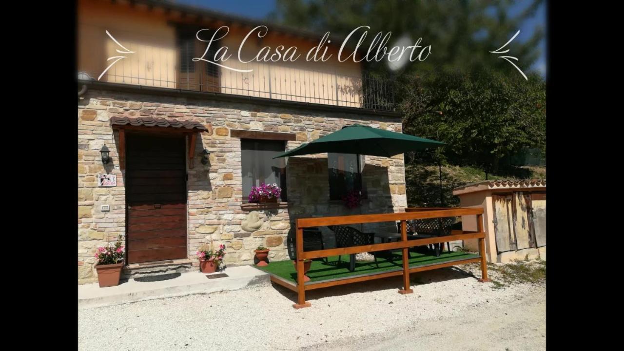 La Casa Di Alberto 加梅里亚诺 外观 照片