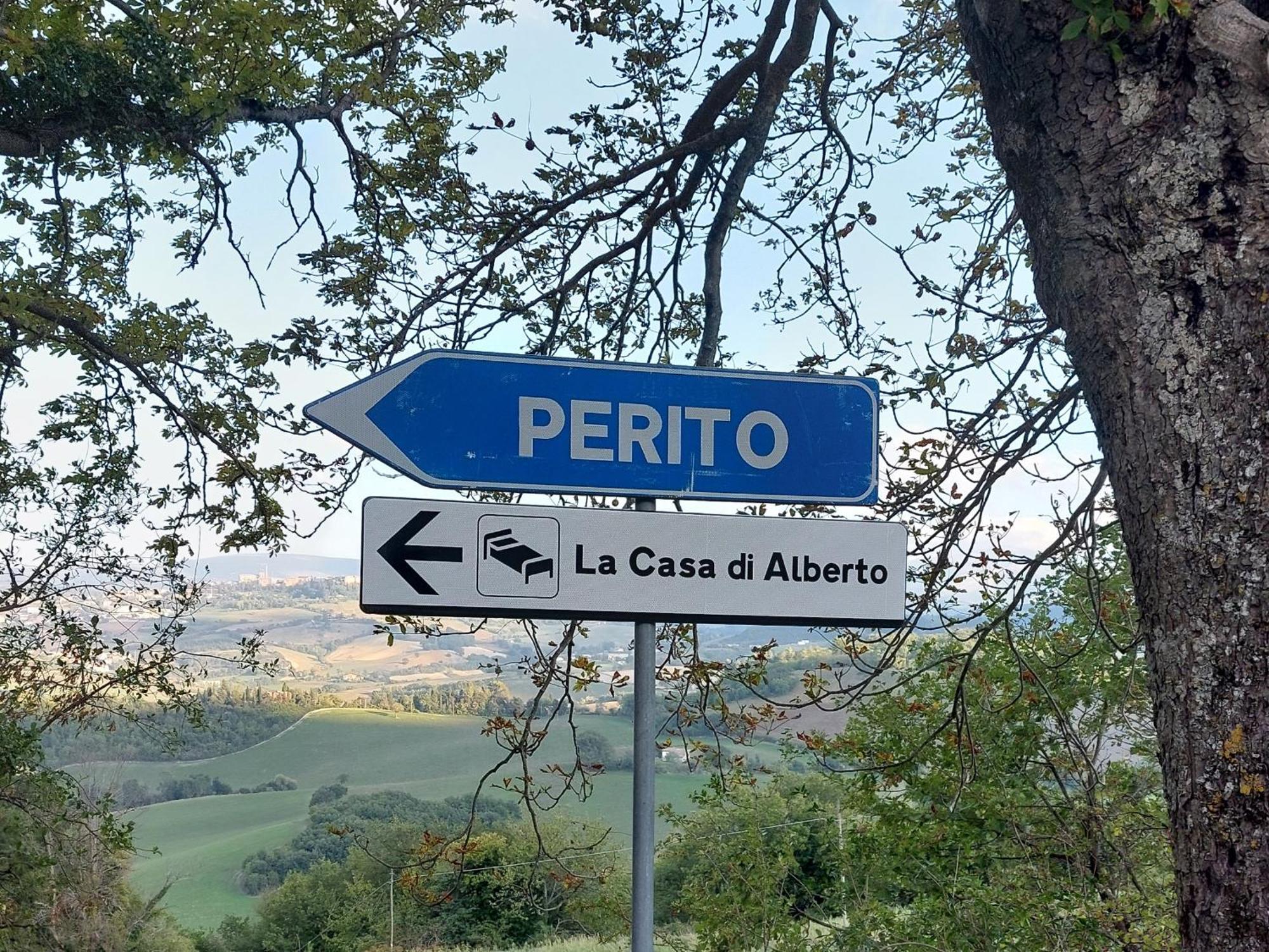 La Casa Di Alberto 加梅里亚诺 外观 照片